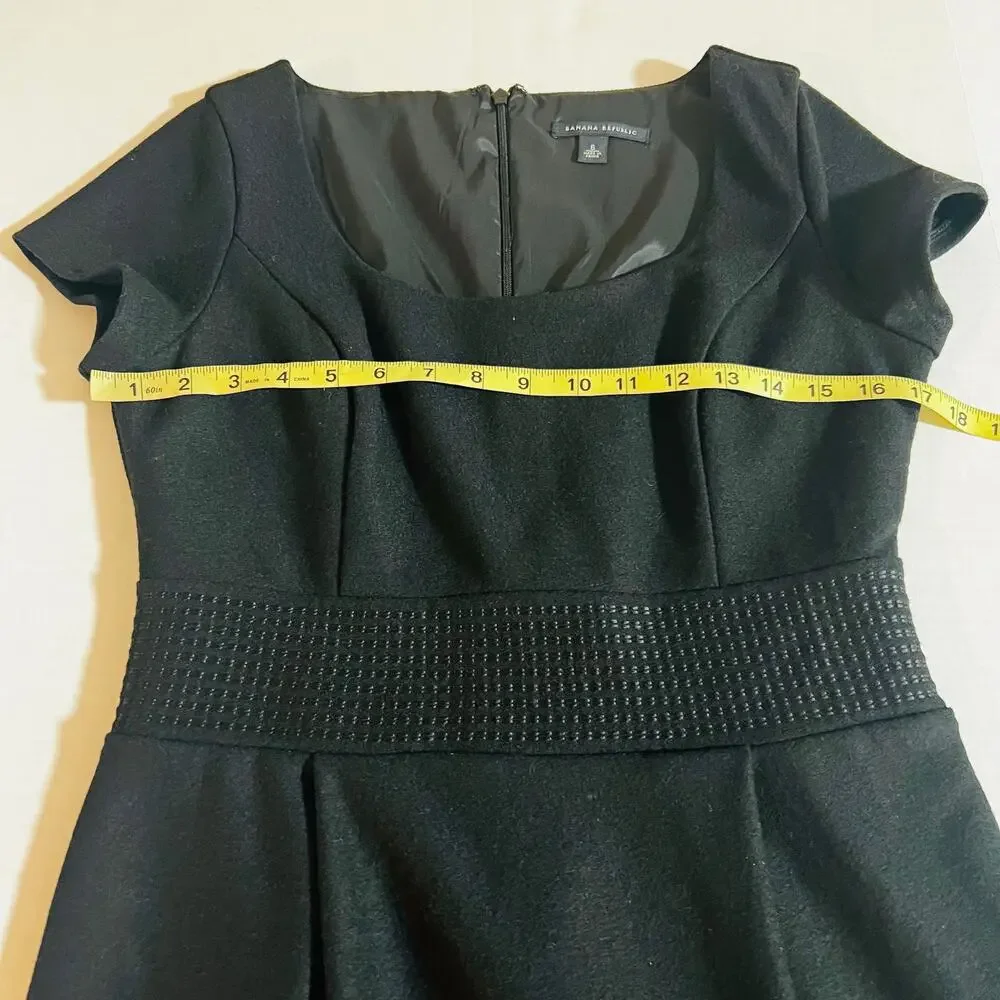 Banana Republic Black Wool Square Neck Short Sleeve Dress Size 6